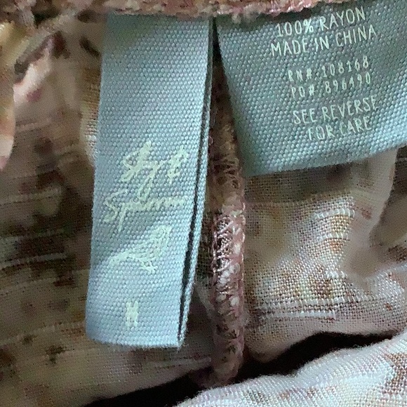 Floral Puff Sleeve Mini Dress - Picture 8 of 8